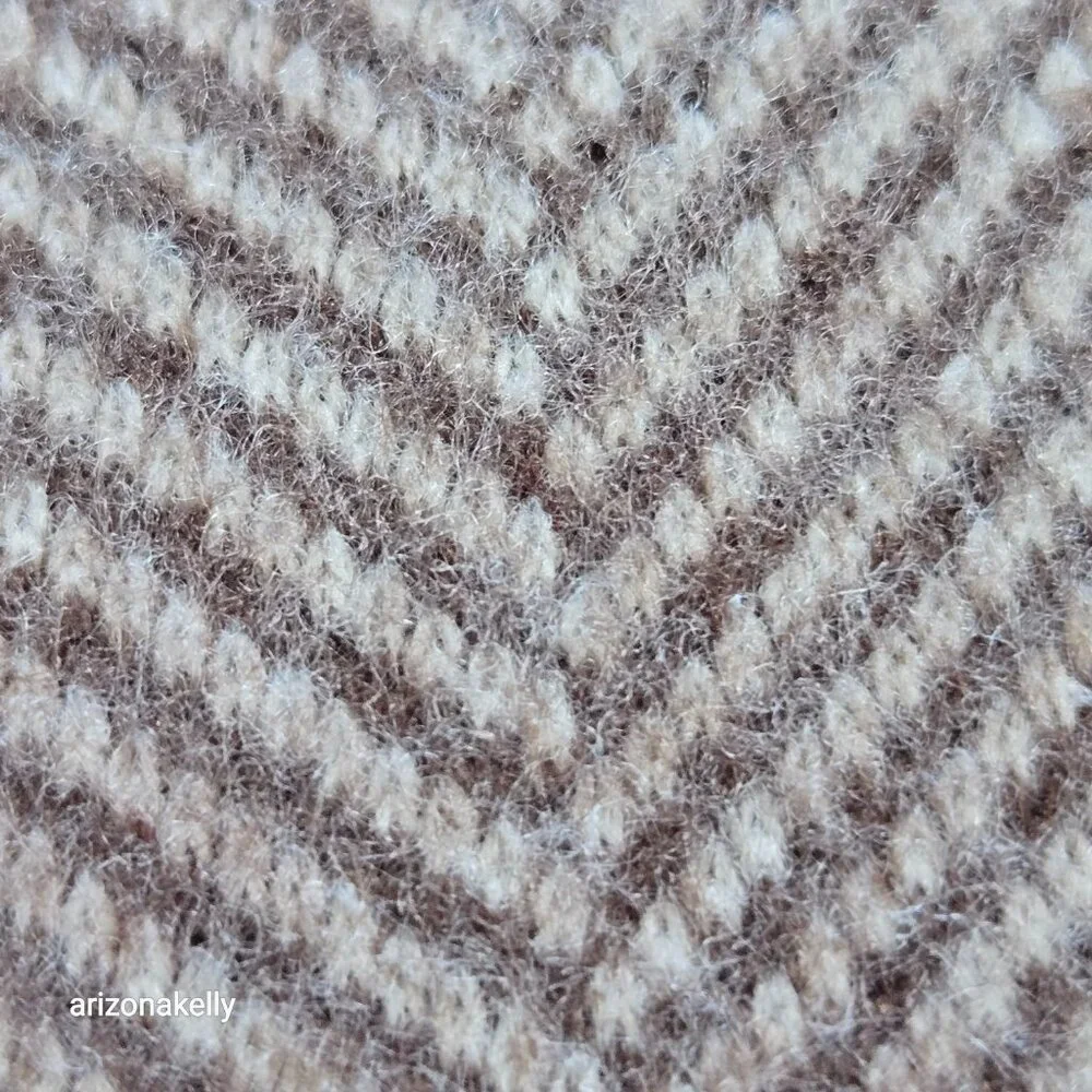 NWOT Tan Wool Herringbone Tailored/Structured Scarf Menswear Haberdashery